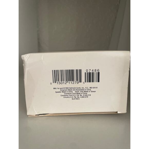 Astronaut Ornament Hallmark Keepsake 1994 The Eagle Has Landed Ornament - Picture 6 of 6